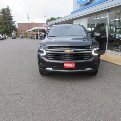 2023 Chevrolet Suburban LT