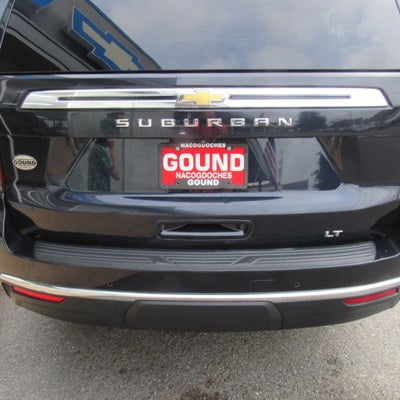 2023 Chevrolet Suburban LT