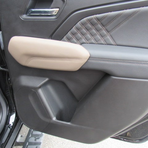 2025 GMC Canyon Denali