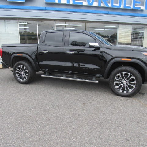 2025 GMC Canyon Denali