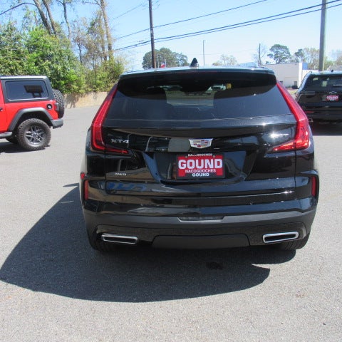 2025 Cadillac XT4 Premium Luxury