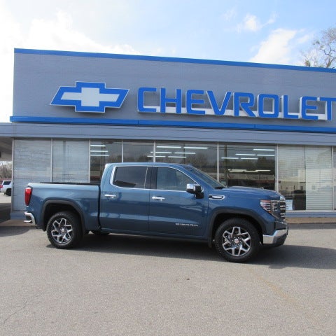 2021 GMC Sierra 2WD Crew Cab Short Box SLT's photo